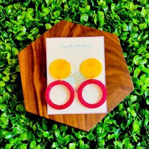 Retro earrings yellow & pink! 🕺🏽